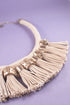 Collar de cordones beige agrupados en 15 motas